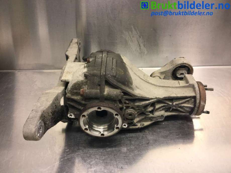 Kardang klokke bak til Audi A6, Allroad 2006-2008 (Type II, Fase 1) (C6) (C6) (AUDI|0AR 500 043 C|)