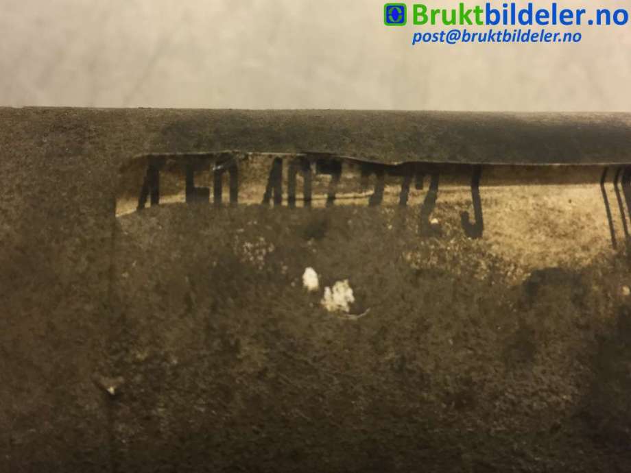 Drivaksel høyre foran til Audi A6, Allroad 2006-2008 (Type II, Fase 1) (C6) (C6) (AUDI|4F0 407 272 J|)