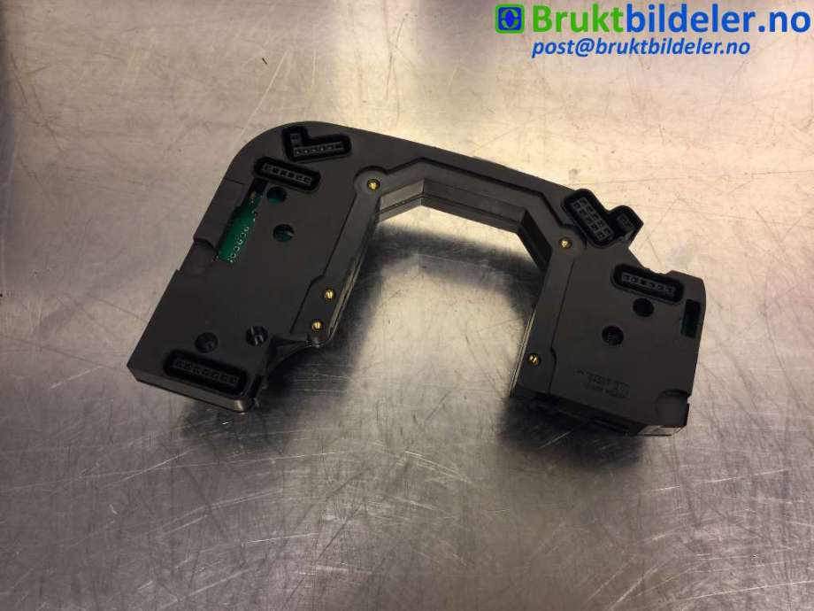 Bryter diverse til Audi A6, Allroad, 2006-2008 (Type II, Fase 1) (C6) (C6) (AUDI|4F0 953 549 A)