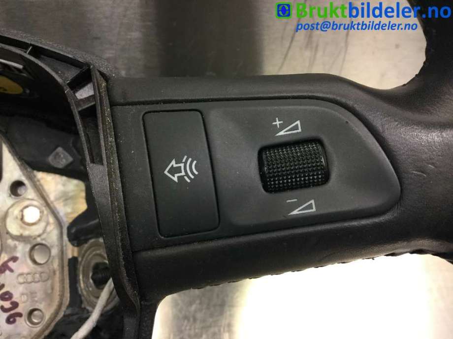 Ratt til Audi A6, Allroad 2006-2008 (Type II, Fase 1) (C6) (C6) (AUDI|4F0 419 091 AH|)