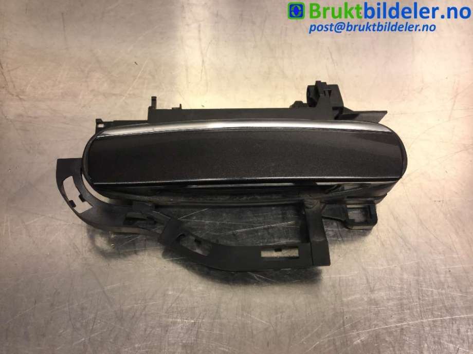 Dørhåndtak utv venstre bak til Audi A6, Allroad, 2006-2008 (Type II, Fase 1) (C6) (C6) (AUDI|4F0 837 885)