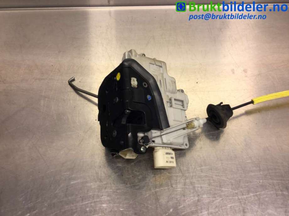 Låsekasse venstre bak til Audi A6, Allroad, 2006-2008 (Type II, Fase 1) (C6) (C6) (AUDI|4F0 839 015 A)