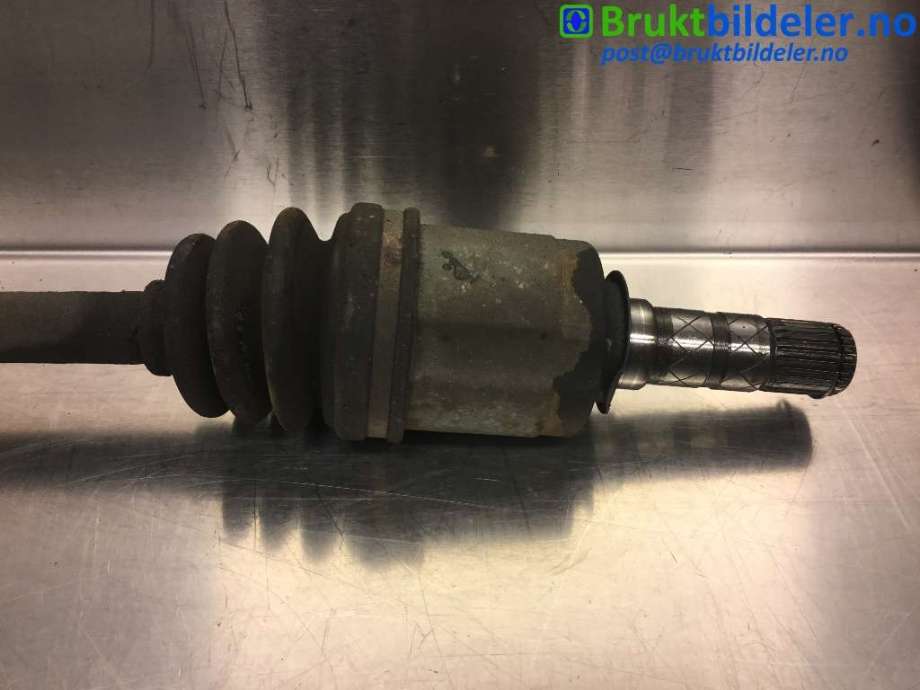 Drivaksel venstre foran til Subaru Legacy 2003-2007 (Type IV, Fase 1) (SUBARU|)