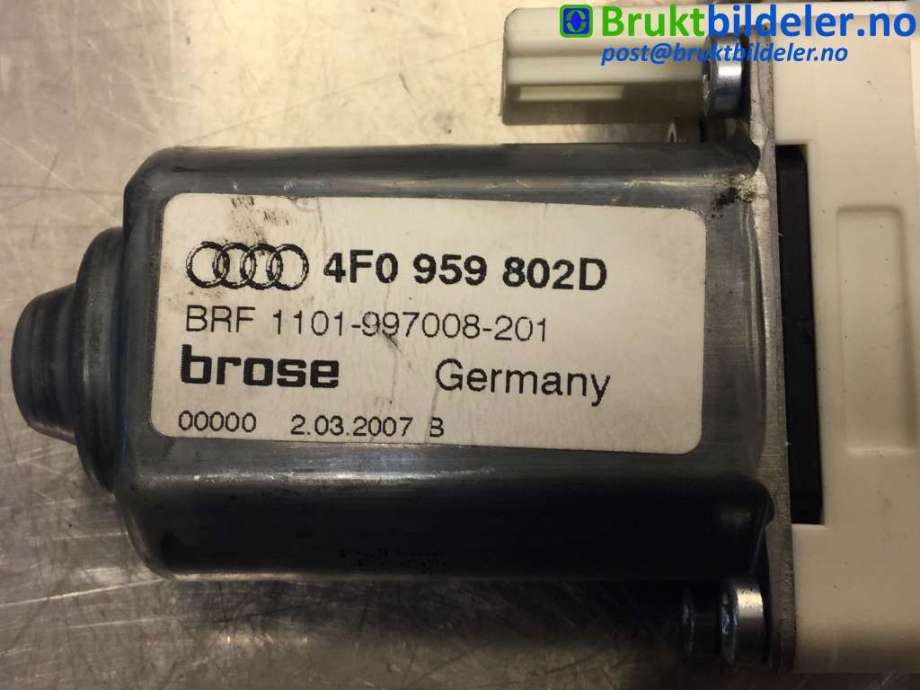 Ruteheis høyre foran til Audi A6, Allroad 2006-2008 (Type II, Fase 1) (C6) (C6) (AUDI|4F0 959 802 D|)
