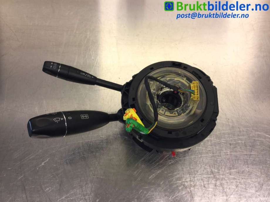 Bryter lys til Mercedes E-Klasse, 2009-2013 (Fase 1) (W212) (W212) (MERCEDES|A 212 440 75 03)