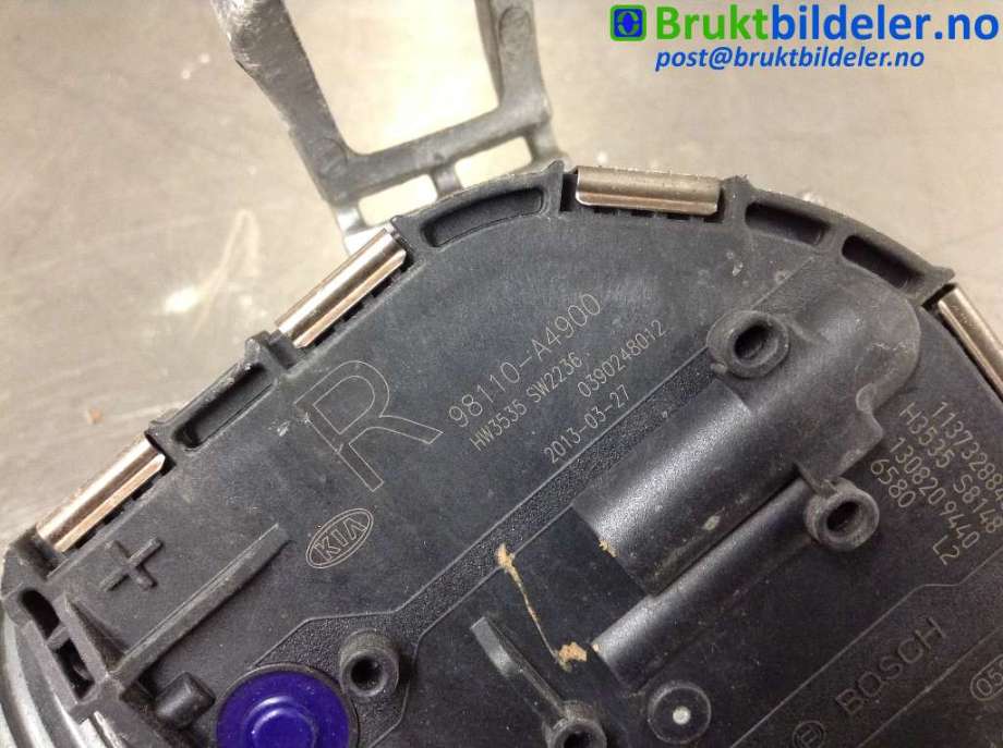 Viskermotor frontrute til Kia Carens 2013-2018 Type III  (KIA|98110-A4900|0 390 248 012|)