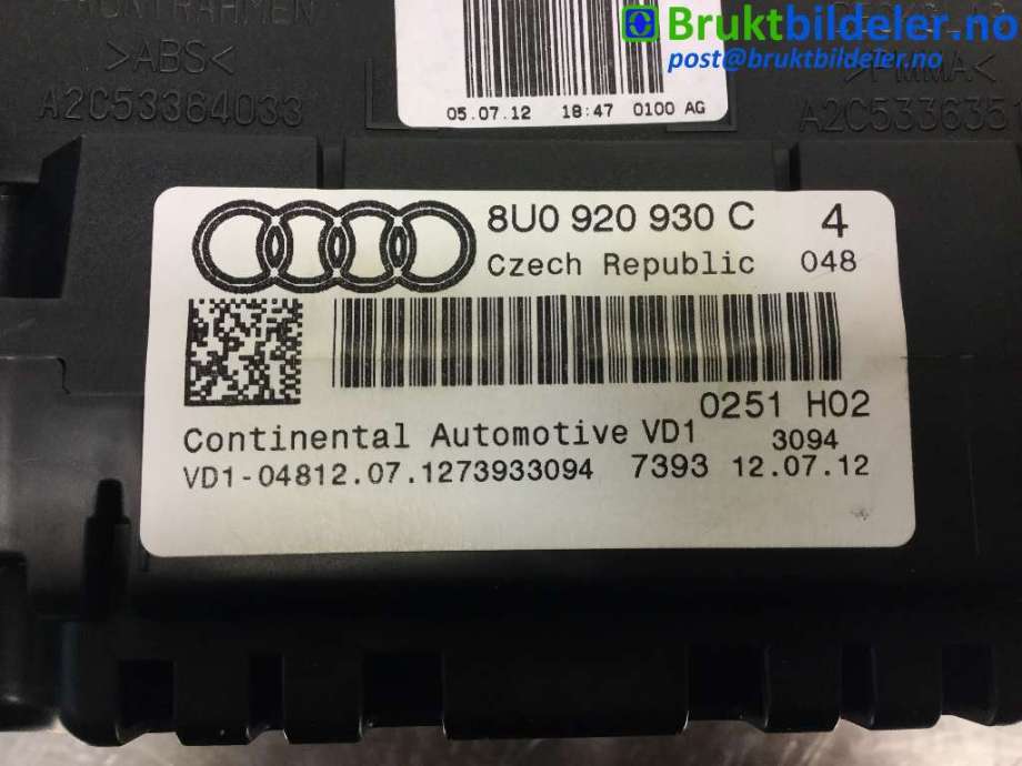 Instrumentpanel til Audi Q3 2011-2014 (Type I, Fase 1)  (AUDI|8U0 920 930 C|)