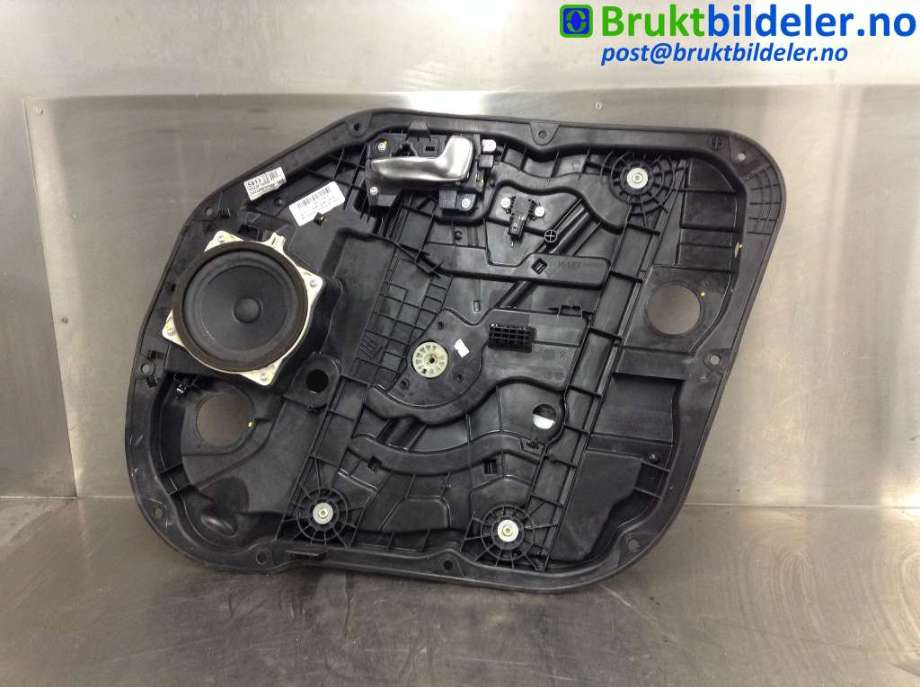 Ruteheis til Kia Carens 2013-2018 Type III  (KIA|82480-A4320|)