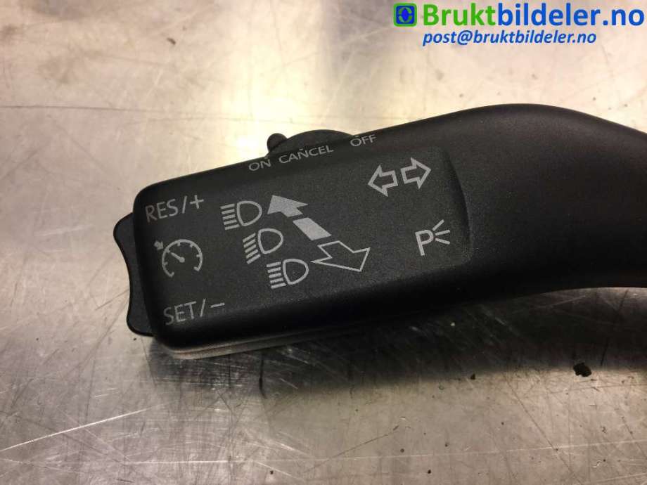 Bryter blink til Škoda Octavia 2009-2013 (Type II, Fase 2)  (SKODA|1K0 953 513 G|)