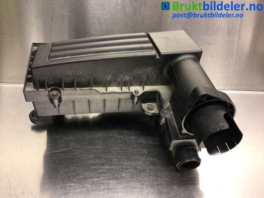 Luftfilterboks til VW Passat 2011-2015 (B7) (B7) (VOLKSWAGEN|3C0 129 607 BE||3C0 129 601 BT)