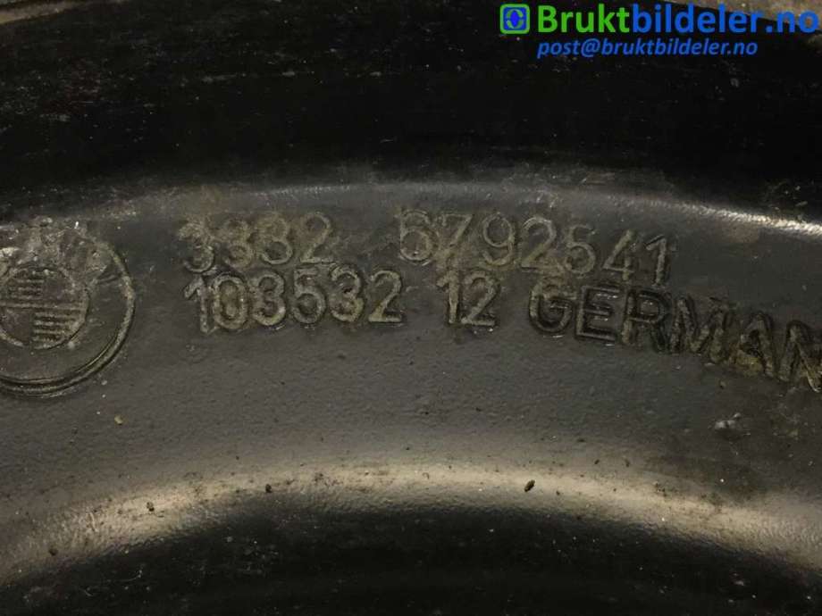 Bærebru høyre bak til BMW 3-Serie 2012-2018 (F30/F31/F34) (F30/F31/F34) (BMW|33 32 6 792 541|)