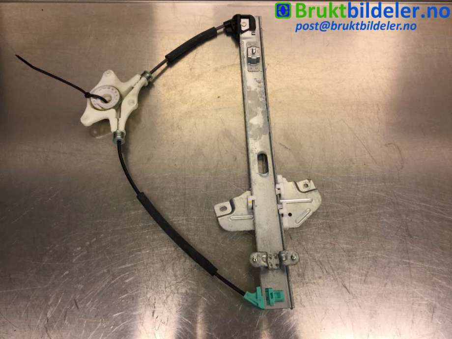 Ruteheis til Kia Rio 2011-2017 Type III  (KIA|82402 1W010|)