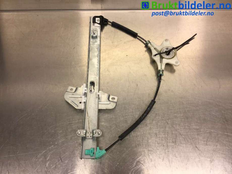 Ruteheis til Kia Rio 2011-2017 Type III  (KIA|82401 1W020|)