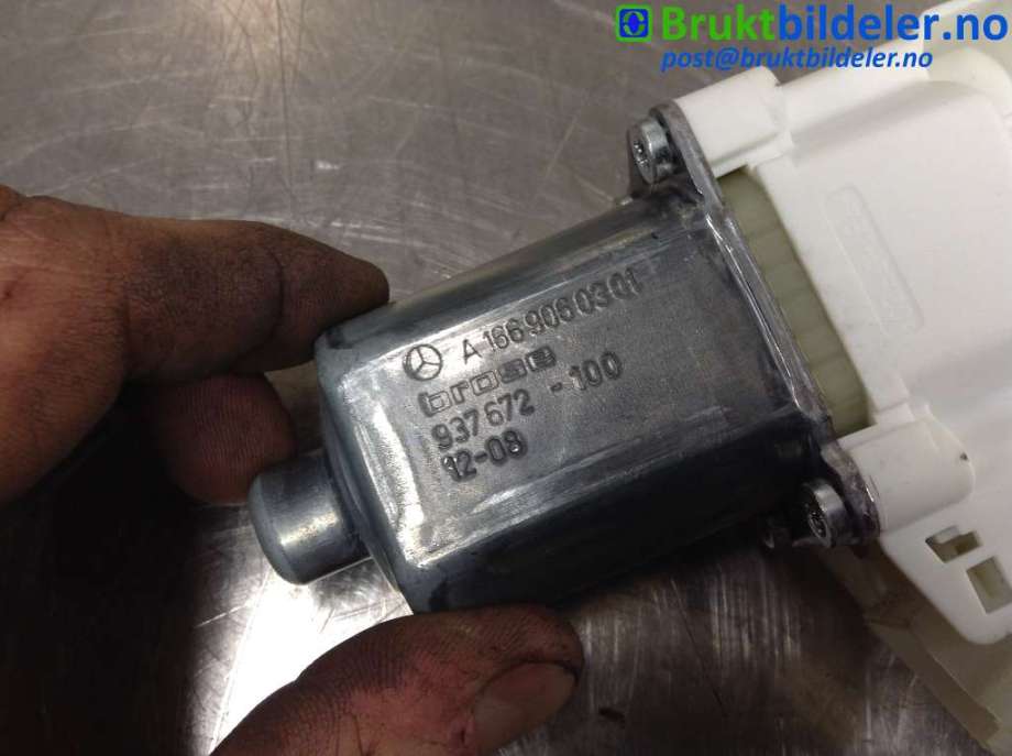 Ruteheis høyre foran til Mercedes ML 2011-2015 (Fase 1) (W166) (W166) (MERCEDES|A 166 906 03 01|0 130 822 755|937672-100)