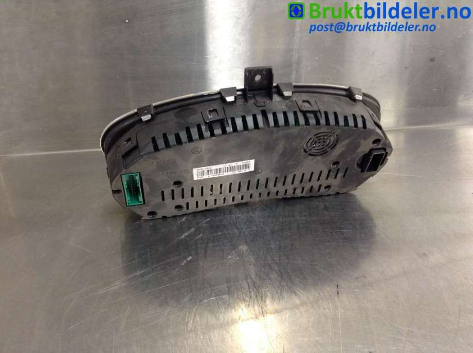 Instrumentpanel til Škoda Roomster 2006-2010 (Fase 1) (SKODA|5J0920810 C|V2823466|)