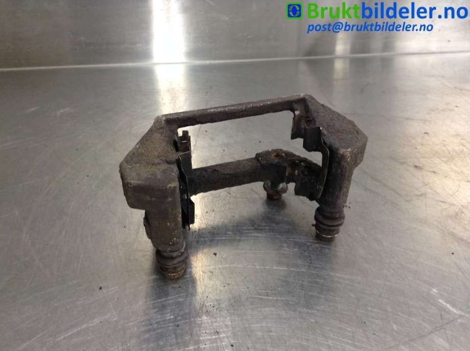 Bremsecaliper brakett til Volvo XC70 2008-2013 (Type II, Fase 1)  (VOLVO|8603730|)