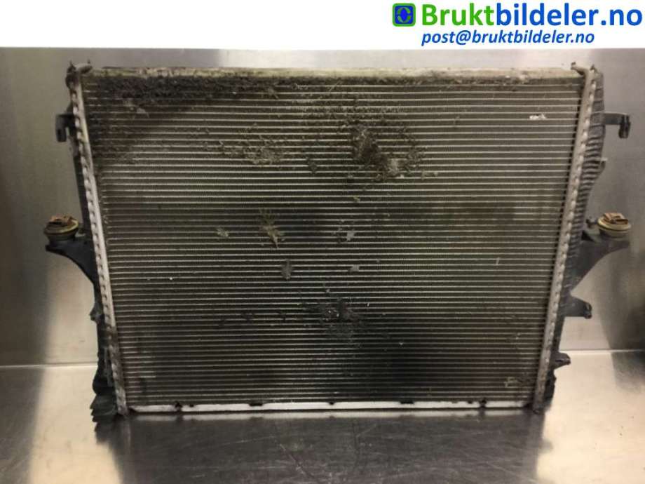 Radiator (automat gir) til VW Touareg, 2003-2007 (Type I, Fase 1)  (VOLKSWAGEN|7L0 121 253 A)