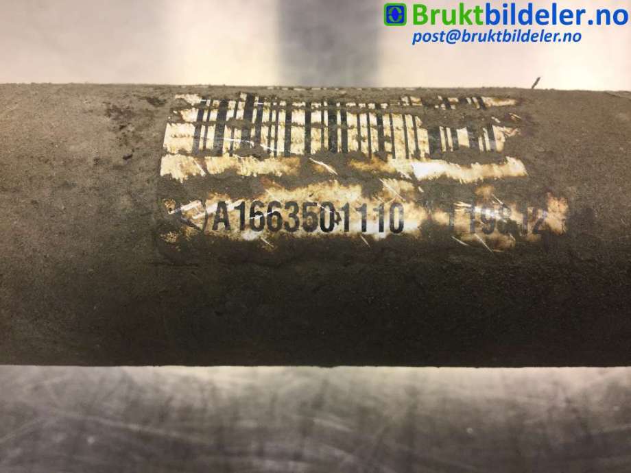 Drivaksel høyre bak til Mercedes ML 2011-2015 (Fase 1) (W166) (W166) (MERCEDES|A 166 350 11 10|)