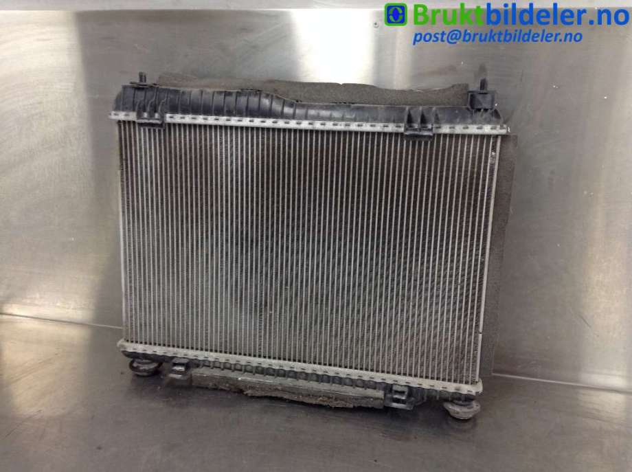 Radiator (manuell gir) til Ford Fiesta 2013-2017 (Type VI, Fase 2) (FORD|C1B1-8005-BB|)