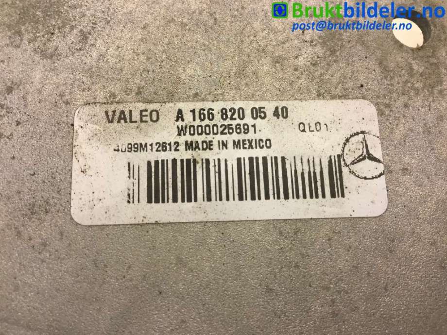 Viskermotor frontrute til Mercedes ML 2011-2015 (Fase 1) (W166) (W166) (MERCEDES|A 164 820 24 42||A 166 820 05 40)