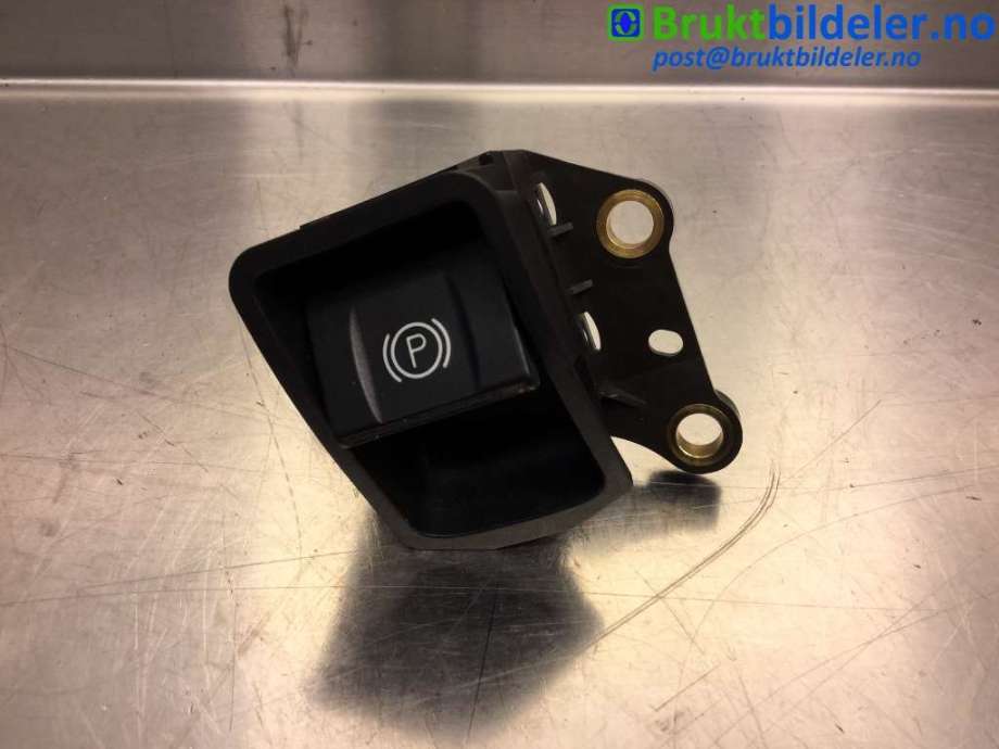 Bryter elektrisk håndbrekk/parkbrems til Toyota Avensis, 2009-2015 (Type III, Fase 1)  (TOYOTA|84390-05010)