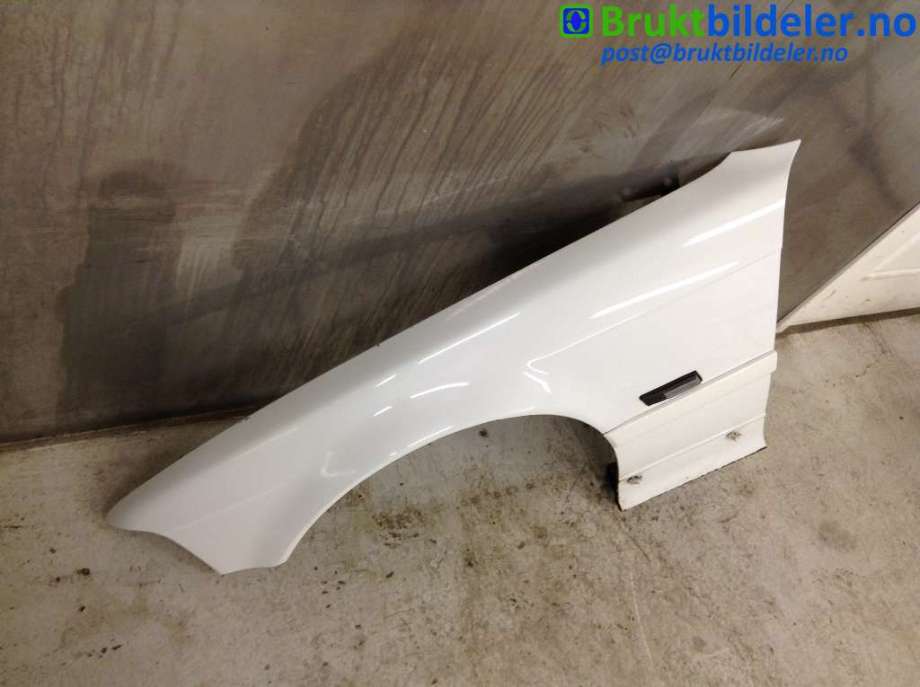 Skjerm venstre foran til BMW 3-Serie 1991-2000 (E36) (E36) (BMW|41 35 8 215 289|)