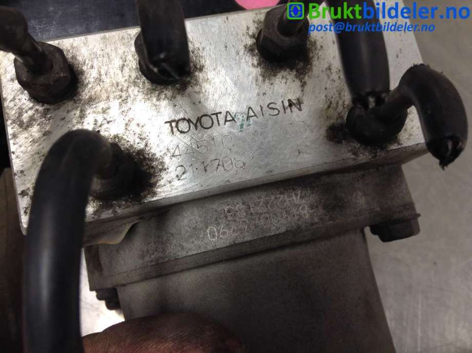 ABS sentral til Toyota Land Cruiser 100 1998-2007 (TOYOTA|44510-60030|211708252001|81900-6790)