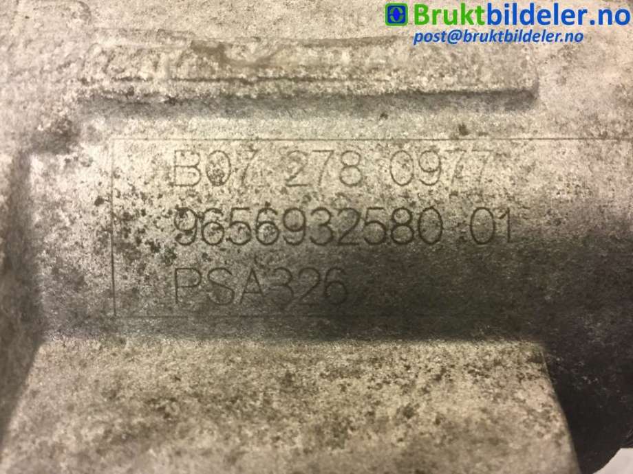 Spjeldhus til Peugeot 4007 2007-2012  (PEUGEOT|96 569 325 80|B07 278 0977|)