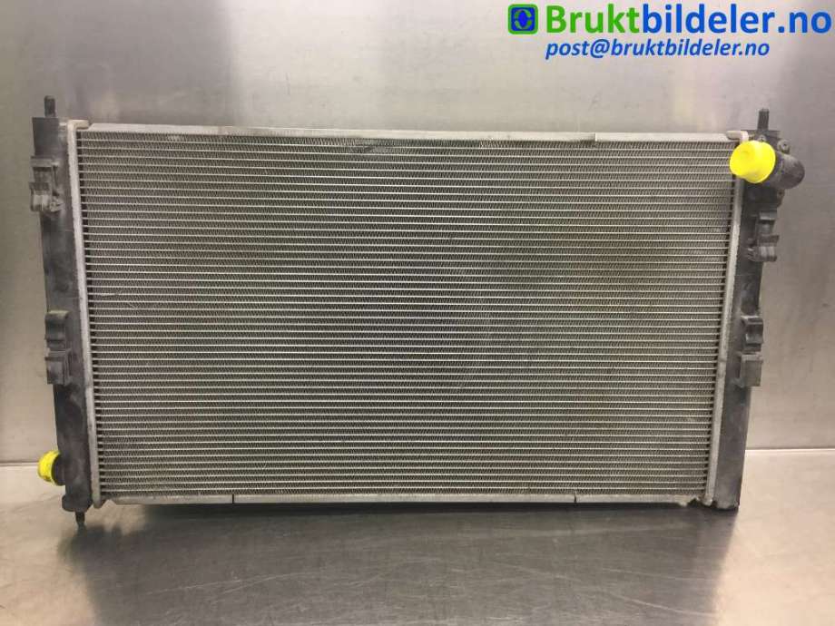 Radiator (manuell gir) til Peugeot 4007, 2007-2012 (PEUGEOT|10000A83A0)