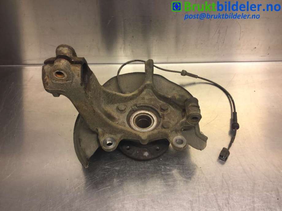 Hjulspindel høyre foran til Nissan Qashqai 2014-2021 (Type II)  (NISSAN|400144EA0A|)