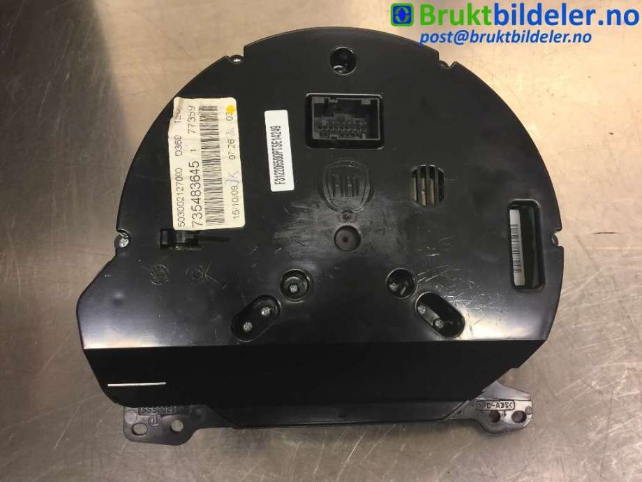 Instrumentpanel til Fiat 500 2008-2020  (FIAT|735483645|)