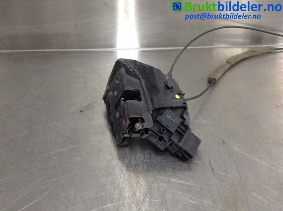 Låsekasse venstre foran til Mazda 3 2006-2009 (Type I, Fase 2)  (MAZDA|3N6A-A21813KP|)