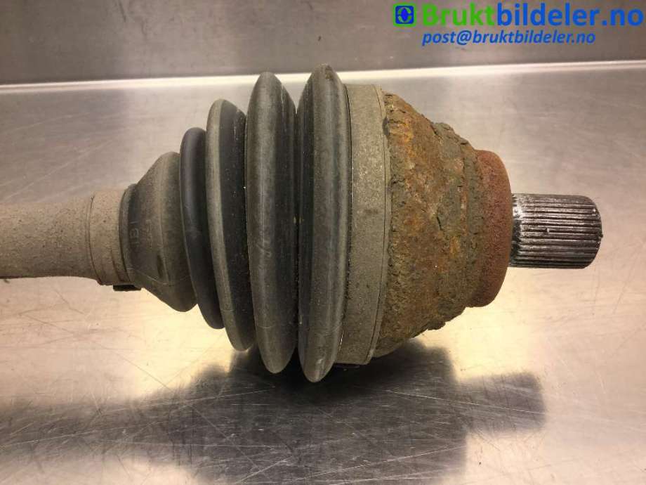 Drivaksel venstre foran til Audi A3 2009-2012 (Type II, Fase 2)  (AUDI|1K0 407 271 LF|)