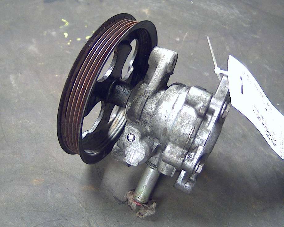 Servo pumpe mekanisk til Mitsubishi Space Star 1999-2005 (Type I) (Space Star, 1.3i-16V Minibuss|)