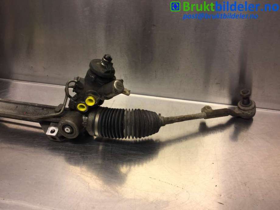 Tannstang til BMW X1 2009-2015 (E84) (E84) (BMW|6 794 935.01|7853 993 663|)