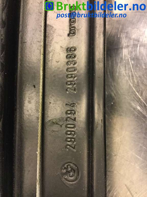 Ruteheis til BMW X1 2009-2015 (E84) (E84) (BMW|2 990 294|2990386|)