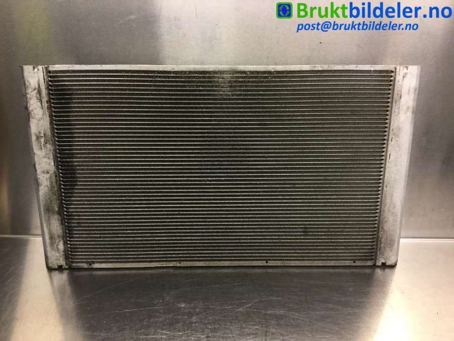 Radiator (automat gir) til BMW 5-Serie 2003-2010 (E60/E61) (E60/E61) (BMW|17 11 7 795 878-02|E9990003|)