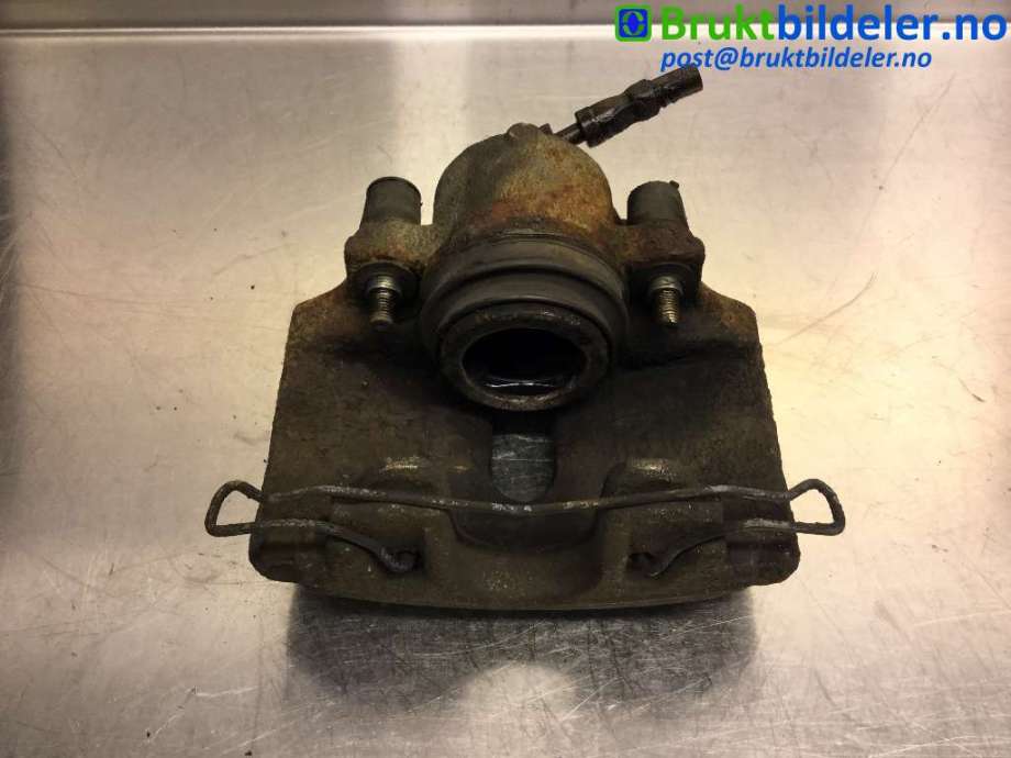 Bremsecaliper høyre foran til VW Scirocco 2008-2013 (VOLKSWAGEN|1K0 615 124 E|)
