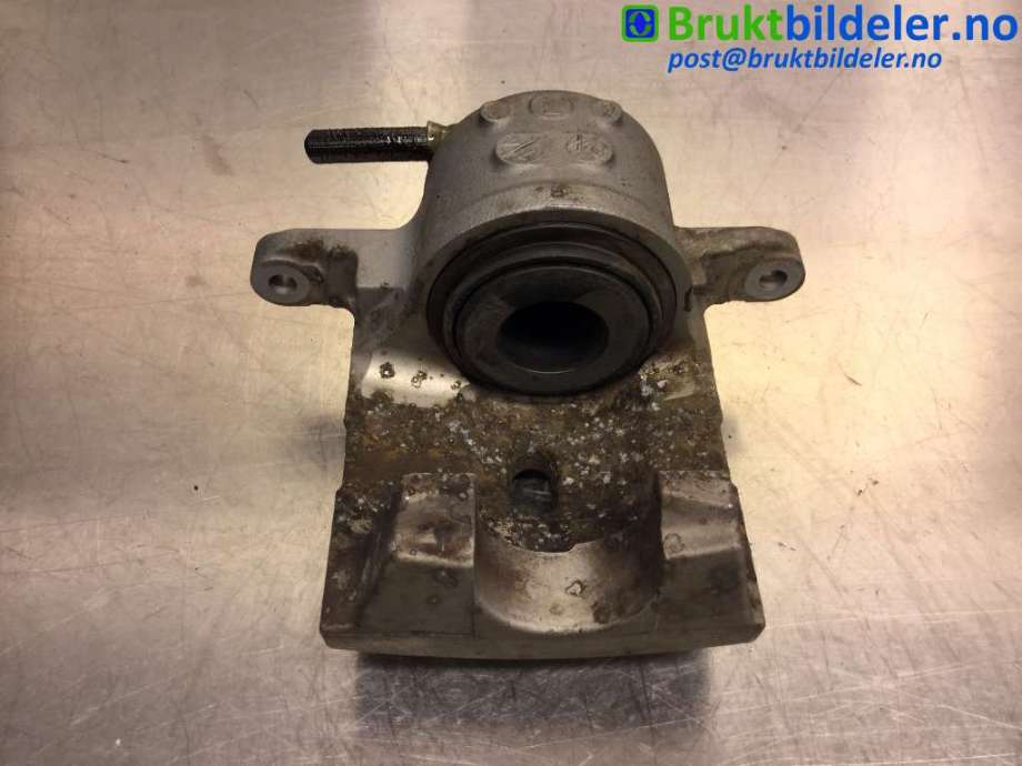 Bremsecaliper venstre foran til Toyota Prius 2016-2023 (Type IV) (combi) (combi) (TOYOTA|)
