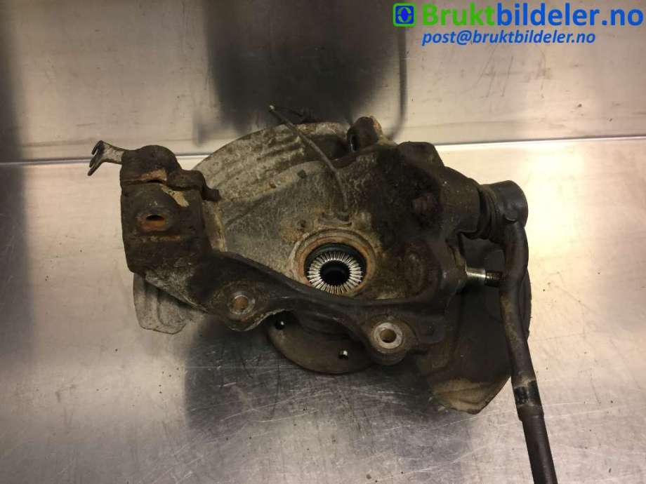 Hjulspindel venstre foran til BMW X1 2009-2015 (E84) (E84) (BMW|31 21 6 788 699|)