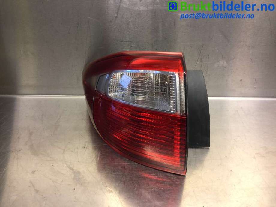 Baklykt venstre til Ford C-Max, 2010-2015 (Type II, Fase 1)  (FORD|AM51 13405 BE)