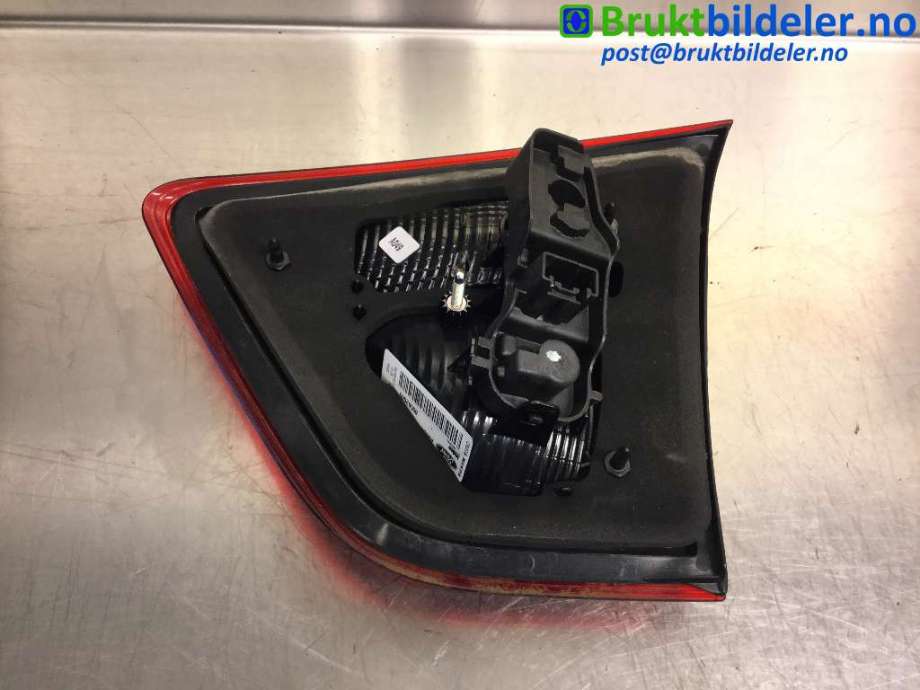 Baklykt venstre indre til Ford C-Max 2010-2015 (Type II, Fase 1)  (FORD|AM51 13A603 BC|89502669|)
