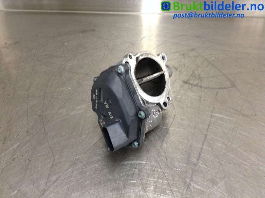 Spjeldhus til VW Transporter / Caravelle 2015-2019 (T6) (T6) (VOLKSWAGEN|04L 128 063 K|A2C93691700|)