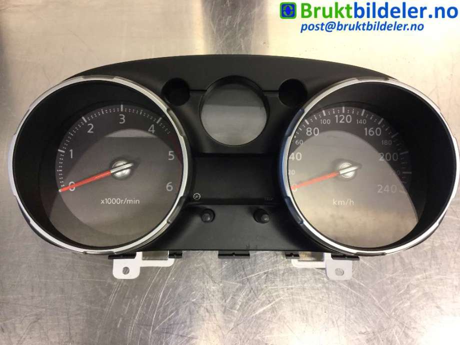 Instrumentpanel til Nissan Qashqai, 2007-2010 (Type I, Fase 1)  (NISSAN|1869YRF JD51A)