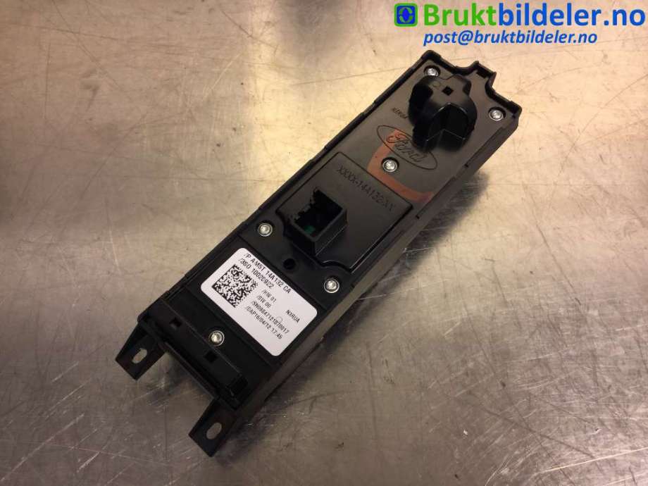 Bryter ruteheis til Ford Focus 2011-2014 (Type III, Fase 1)  (FORD|AM5T-14A132-CA|)