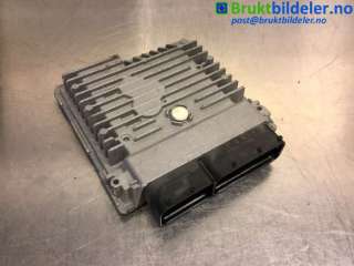 Styreenhet motor til VW Touran, 2010-2015 (Type I, Fase 3)  (VOLKSWAGEN|03L 906 023 PH|5WP42942 AA)