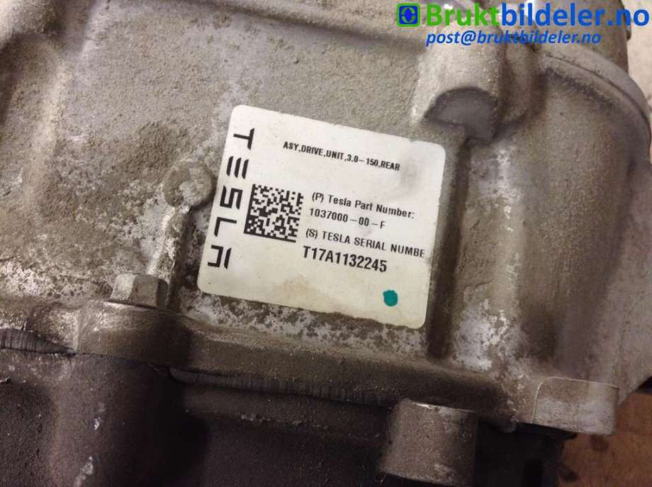 Motor elbil bak til Tesla Model X 2016-->>  (TESLA|1037000-00-F|L2S|)
