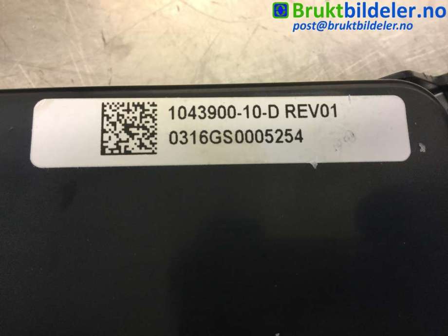 Styreenhet diverse til Tesla Model X 2016-->>  (TESLA|1043900-10-D|)