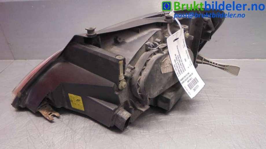 Frontlykt høyre halogen til Ford Galaxy 2001-2006 (Type II) (FORD|0 301 183 202|)