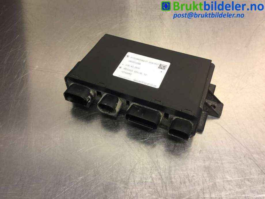 Styreenhet diverse til BMW i3 2013-2022 (BMW|6135 6 828 052|)